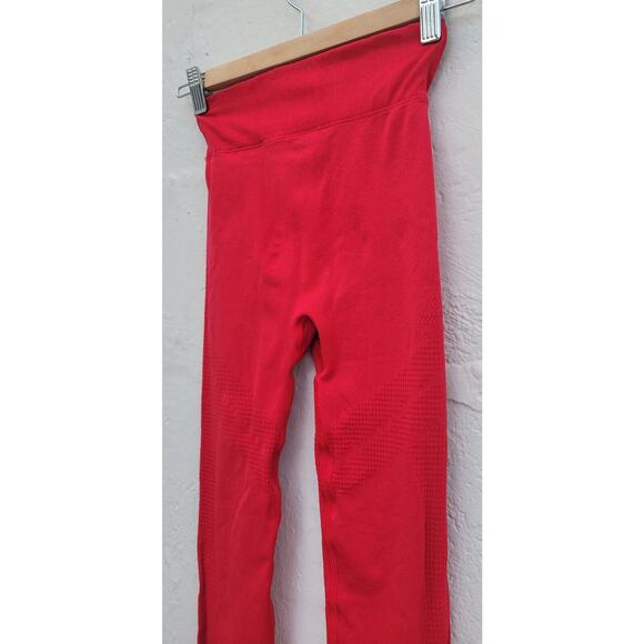 Fabletics Red Seamless Perforated High Waisted Leggings Size XS - Picture 7 of 8